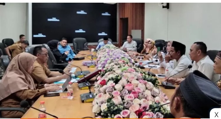 Forum Honorer R2 dan R3 Mengadu ke DPRD Kampar