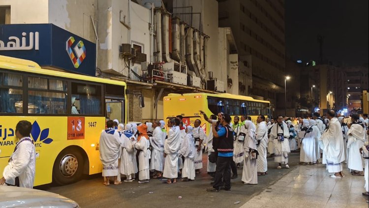 Bus Shalawat Inklusif Antar Jemput Jemaah Haji Indonesia dari Hotel ke Masjidil Haram Selama di Makkah
