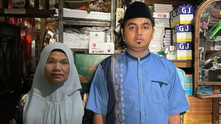 Demi Temani Sang Ibu Naik Haji, Pahrul Gantikan Ayah yang Meninggal Dunia ke Tanah Suci Makkah