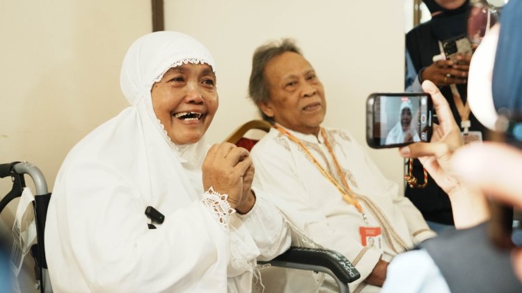 12 Tahun Hidup Tanpa Kaki Kiri Akibat Ditabrak Truk, Endang Tri Nurniningsih Akhirnya Naik Haji Bareng Suami