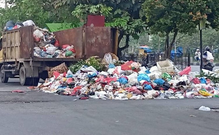 Bayar Retribusi Sampah Rp100 per Kg di Trans Dipo, LPS di 83 kelurahan Akan Angkut Sampah di Jalan Lingkungan dan Permukiman