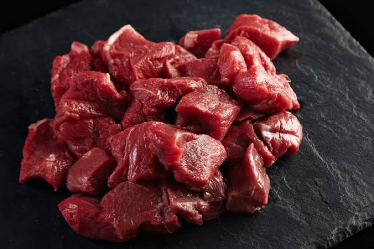 Apa Bahaya Makan Daging Kurban Terlalu Banyak? Ini Kata Dokter Gizi