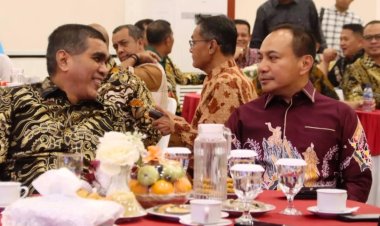 Nobar Pagelaran Wayang Kulit Hari Bhayangkara ke-79, Wakil Ketua DPRD Riau Parisman Ihwan: Hidupkan Nilai-nilai Moral