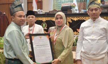 Tokoh Pejuang Asal Bengkalis Syekh H Muhammad Yusuf dan H Arsyad Ms Dapat Penghargaan dari Gubernur Riau