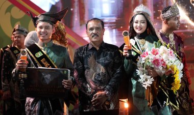 Bupati Bengkalis Kasmarni Bangga Diajeng Arta Anenda Dinobatkan Jadi Dara Riau 2025