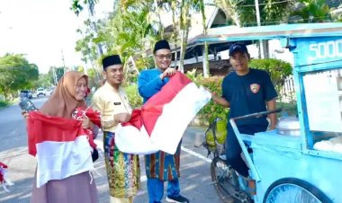 Bupati Bengkalis Perintahkan OPD Bagikan Bendera Merah Putih ke Masyarakat untuk Meriahkan HUT ke-80 RI
