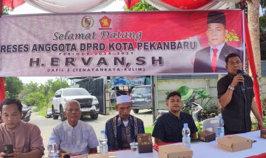 Reses di RT 02/RW 03 Tangkerang Timur, Ervan Usulkan Tanah Lapangan Bola Jadi Bangunan SMP