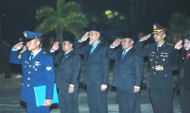 HUT ke-80 RI, Wali Kota dan Wawako Dumai Ikuti Renungan Suci di TMP Damai Sentosa