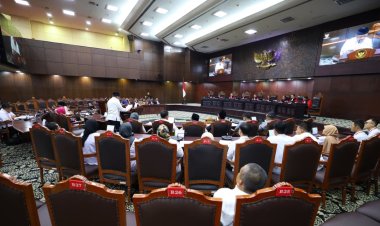 MK Perintahkan DPR dan Pemerintah untuk Revisi UU Nomor 23 Tahun 2011 Tentang Pengelolaan Zakat
