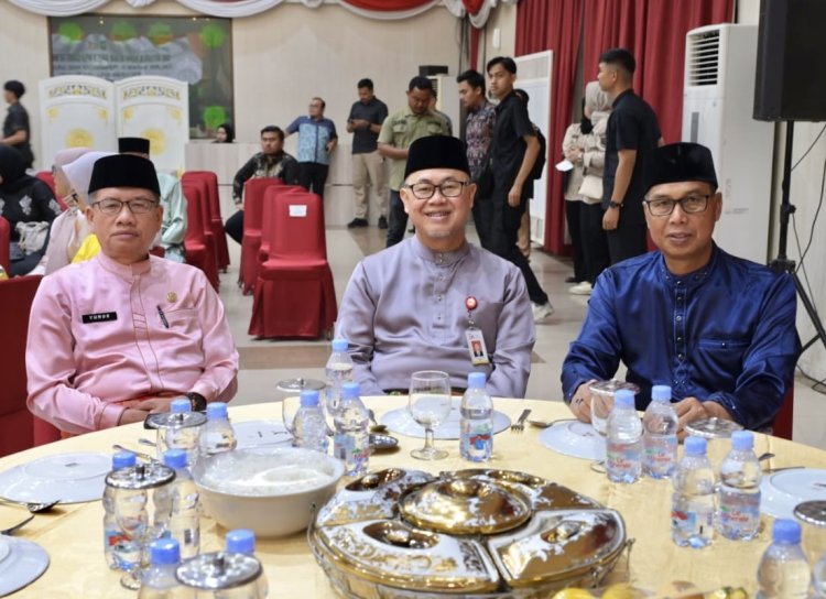 Hadiri Silaturahmi dan Resepsi Hari Jadi Ke-68 Provinsi Riau, Asisten Toharuddin: Jadi Pemacu Semangat Bersama Bangun Daerah