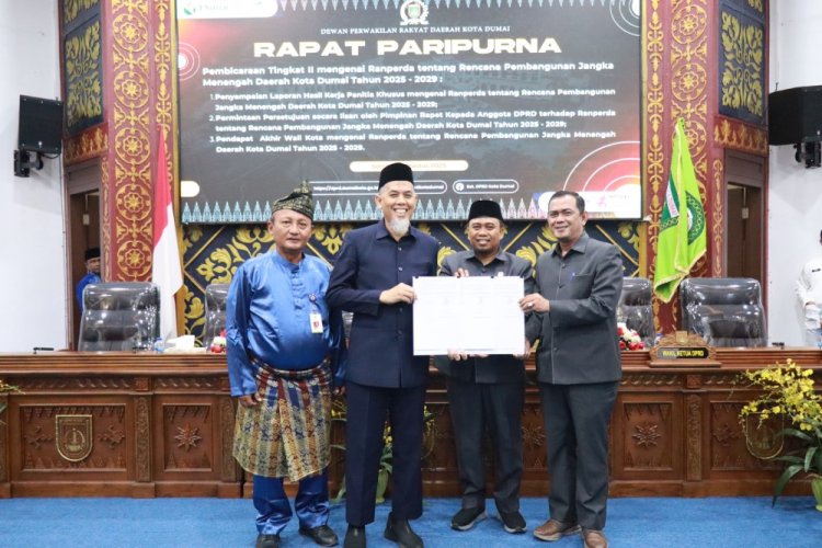 DPRD Setujui Ranperda RPJMD Kota Dumai Tahun 2025-2029, Wali Kota Paisal: Ini Adalah Komitmen Kita Bersama