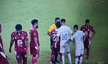 Hasil Babak I FC Bekasi City vs PSPS Pekanbaru 2-0, Liga 2 Musim 2025-2026, Ezechiel Dapat Kartu Kuning Usai Cetak Gol