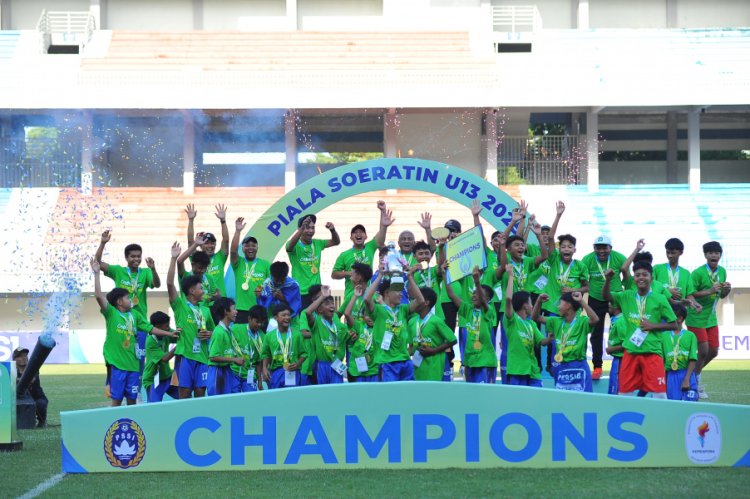Persib Bandung U-13 Juara Piala Soeratin U-13 2025, Davin Dwi Ardian Jadi Best Player