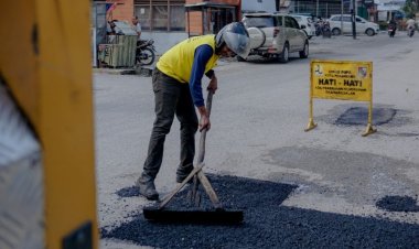 29 Jalan Rusak di Pekanbaru Ditargetkan Tuntas Diperbaiki hingga Akhir 2025