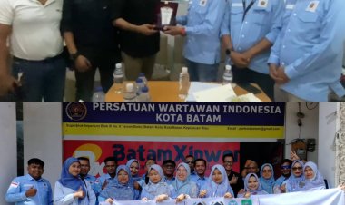 Perkuat Sinergi, PWI Rohul dan IKWI Benchmarking ke PWI Kota Batam