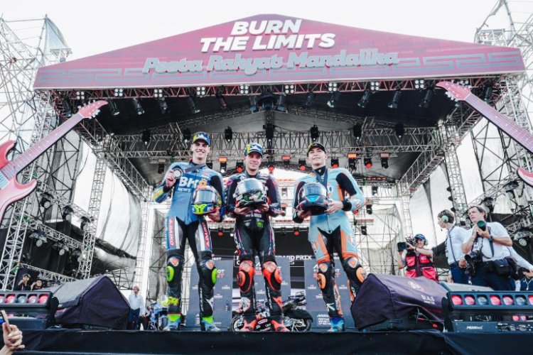 Marco Bezzecchi Start Terdepan di MotoGP Mandalika 2025, Juara Dunia Marc Marquez Akan Mulai Balapan  dari Posisi 9