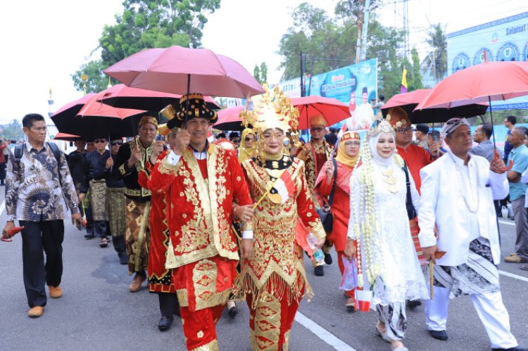 Decak Kagum untuk Kafalah Rohul  di Pawai Taaruf MTQ ke-43 Riau