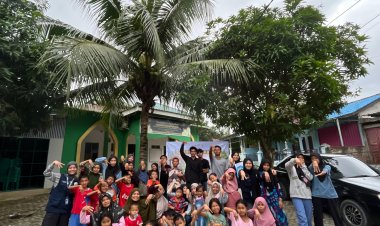 Mahasiswa KKN MBKM FISIP Universitas Riau Gelar Sekolah Terbuka untuk Anak-anak di Kelurahan Maharani