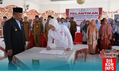 dr Yeni Dwi Putri Anton Dilantik Ketua Dekranasda Riau Sebagai Ketua Dekranasda Rohul