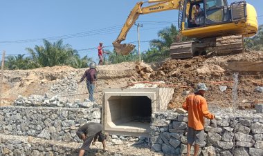 Permudah Akses Masyarakat, Gubernur Riau Gesa Perbaikan Infrastruktur Jalan di Kabupaten Kampar