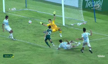 Hasil Babak 1 PSMS Medan vs PSPS Pekanbaru 0-0, Liga 2 Musim 2025-2026, Askar Bertuah dan Ayam Kinantan Berlaga di Tengah Hujan