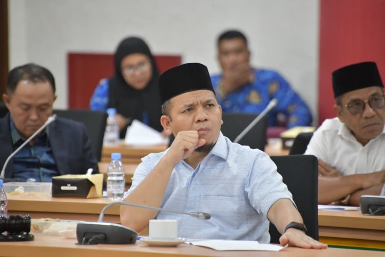 Banggar DPRD Riau Rapat Perdana KUA PPAS 2026 dengan TAPD