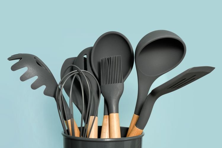 Jangan Dipakai Masak, Begini Ciri Spatula yang Bahaya untuk Kesehatan