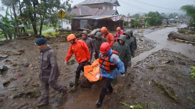 Banjir Asia Tenggara Tewaskan 300 Orang, Indonesia Paling Parah