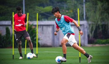 Jelang kualifikasi Piala Asia U-20 2027, Pelatih Nova Arianto Fokus Cari Talenta Baru untuk Skuad Timnas U-20 Indonesia