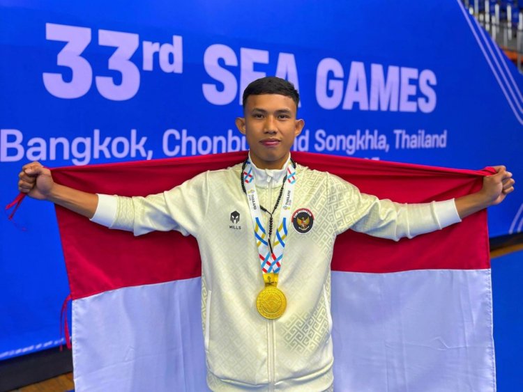Riyan Jefri Hamonangan Lumbanbatu Atlet Kickboxing Indonesia Persembahkan Emas SEA Games 2025 Thailand Sebagai Kado Natal untuk Orangtua