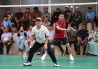 Taufik Hidayat-Atip Kalahkan Asrorun-M Ahsan 31-29, Laga Eksebisi Peresmian Renovasi Lapangan Bulu Tangkis Kemendikdasmen