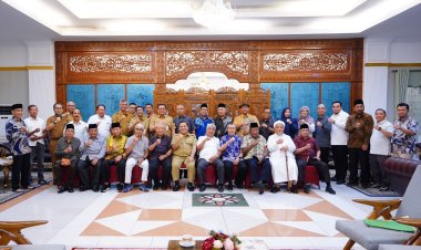 Putus Kontrak Pengelolaan Hotel Aryaduta, Syamsuar Dukung Plt Gubri SF Hariyanto