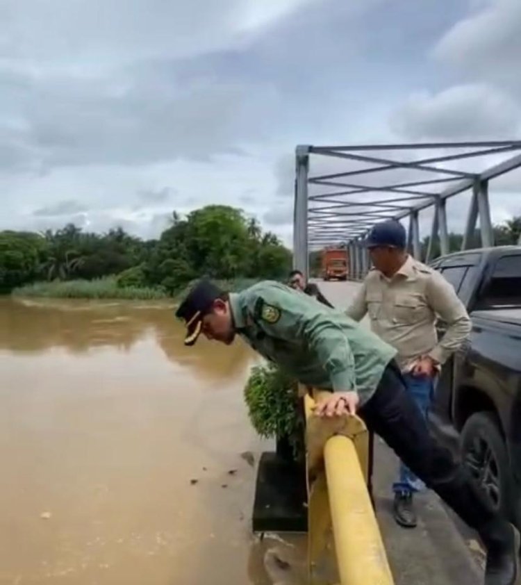 Jalan Provinsi di Desa Sontang Rohul Menuju Duri Banjir Setinggi 1 meter, Dinas PUPR Riau Siapkan Strategi Penanganan Cepat
