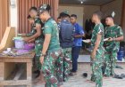 Kemanunggalan TNI-Rakyat, Satgas TMMD Kodim 0301/Pekanbaru Makan Siang Bersama Warga Kelurahan Tuah Negeri