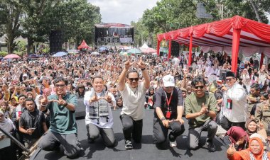 Wawako Pekanbaru Ajak Warga Dukung Palestina, Ribuan Orang Hadiri Konser Kemanusiaan untuk Sumatera dan Palestina