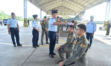Lanud Roesmin Nurjadin Cetak Dua Elang Muda Penjaga Langit Nusantara, Lettu Pnb Muhammad Ervin Adamy dan Letda Pnb Muhammad Rizal Fahlevy Berhasil Terbangkan F-16