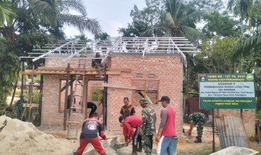 Gotong Royong Satgas TMMD ke-127 Kodim 0301/Pekanbaru dan Warga, Rumah Anismar di Tenayan Raya Kini Kokoh dan Penuh Harapan