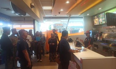Satpol PP Pekanbaru Awasi Rumah Makan dan Restoran yang Buka Siang Hari di Bulan Ramadan