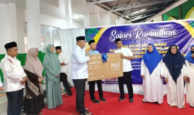 Safari Ramadan Pertama Wako Agung Nugroho,  Serahkan Rp100 Juta hingga Smart TV Plus Jaringan Internet Gratis