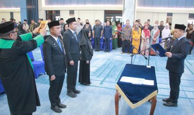 Agung Nugroho Lantik 21 Pajabat dan Fungsional