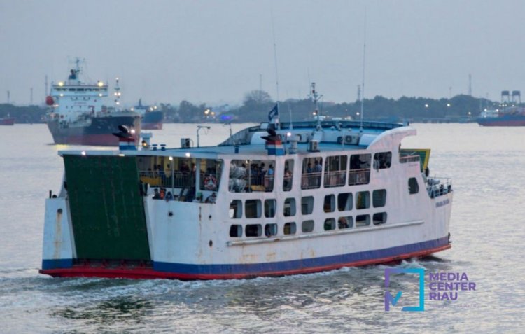 Menyeberang Naik Kapal RoRo Bengkalis Sudah Pakai E-Tiketing, Urai Kemacetan dan Antrean Panjang