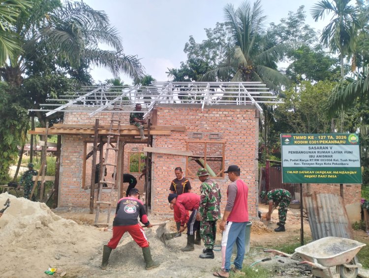 Gotong Royong Satgas TMMD ke-127 Kodim 0301/Pekanbaru dan Warga, Rumah Anismar di Tenayan Raya Kini Kokoh dan Penuh Harapan