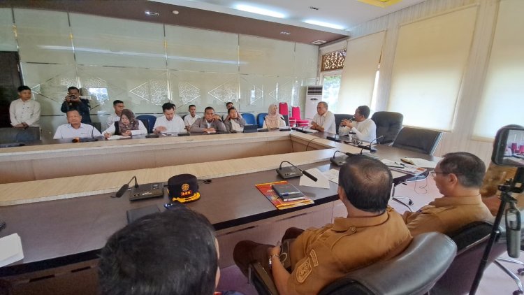 Bupati Pelalawan Zukri Bahas Penanganan Banjir Sungai Kampar Bersama BWS Sumatera III, Pelebaran Sungai hingga Tanam Pohon