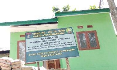 Kerja Keras Satgas TMMD ke-127 Kodim 0301/Pekanbaru dan Warga, Pembangunan Rumah Yudarfis di Kelurahan Sialang Sakti Capai 98 Persen