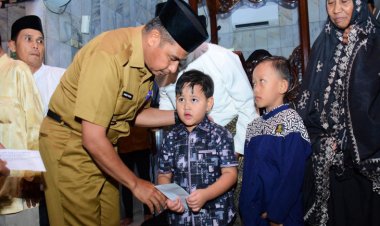 Safari Ramadan di Sungai Tonang, Bupati Kampar Ajak Berbagi