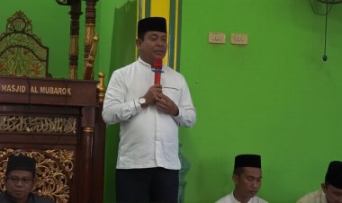 Safari Ramadan Pemkab Rohul di Masjid Mubarok Tandun, Wabup Syafaruddin Poti Sampaikan Refleksi Pembangunan