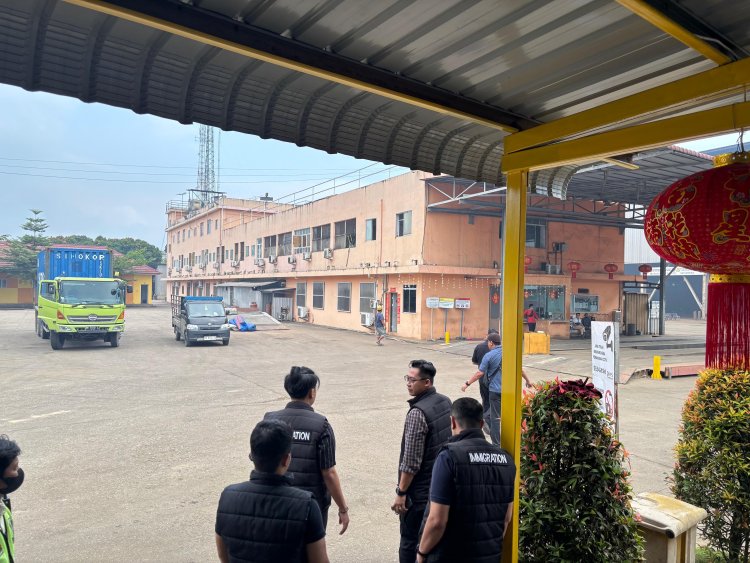 Tegakkan Hukum Keimigrasian, Kantor Imigrasi Pekanbaru Perketat Pengawasan Izin Tinggal WNA