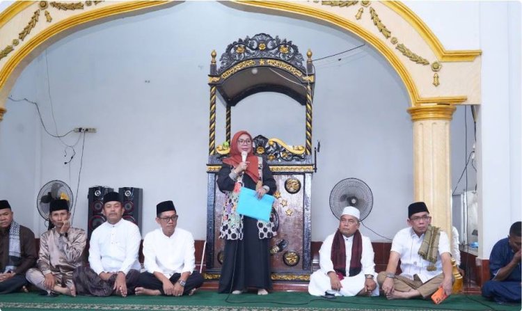 Wakil Bupati Kampar Safari Ramadan di Desa Bukit Kemuning, Ajak Berzakat dan Sedekah