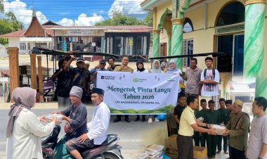 Pegadaian Kanwil II Pekanbaru Kembali Gelar Kegiatan “Mengetuk Pintu Langit” dengan Berbagi Makanan Siap Santap