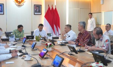 Plt Gubri SF Hariyanto Temui Menteri Kehutanan Raja Juli Antoni, Bahas TNTN hingga Jalan Dumai-Sinaboi